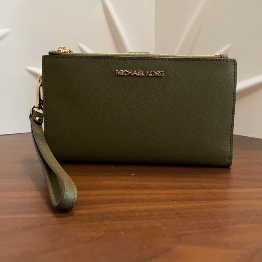 NWT Michael Kors Large Double Zip Wristlet